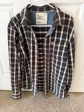 American Eagle Outfitters Black & White Plaid Flannel Shirt